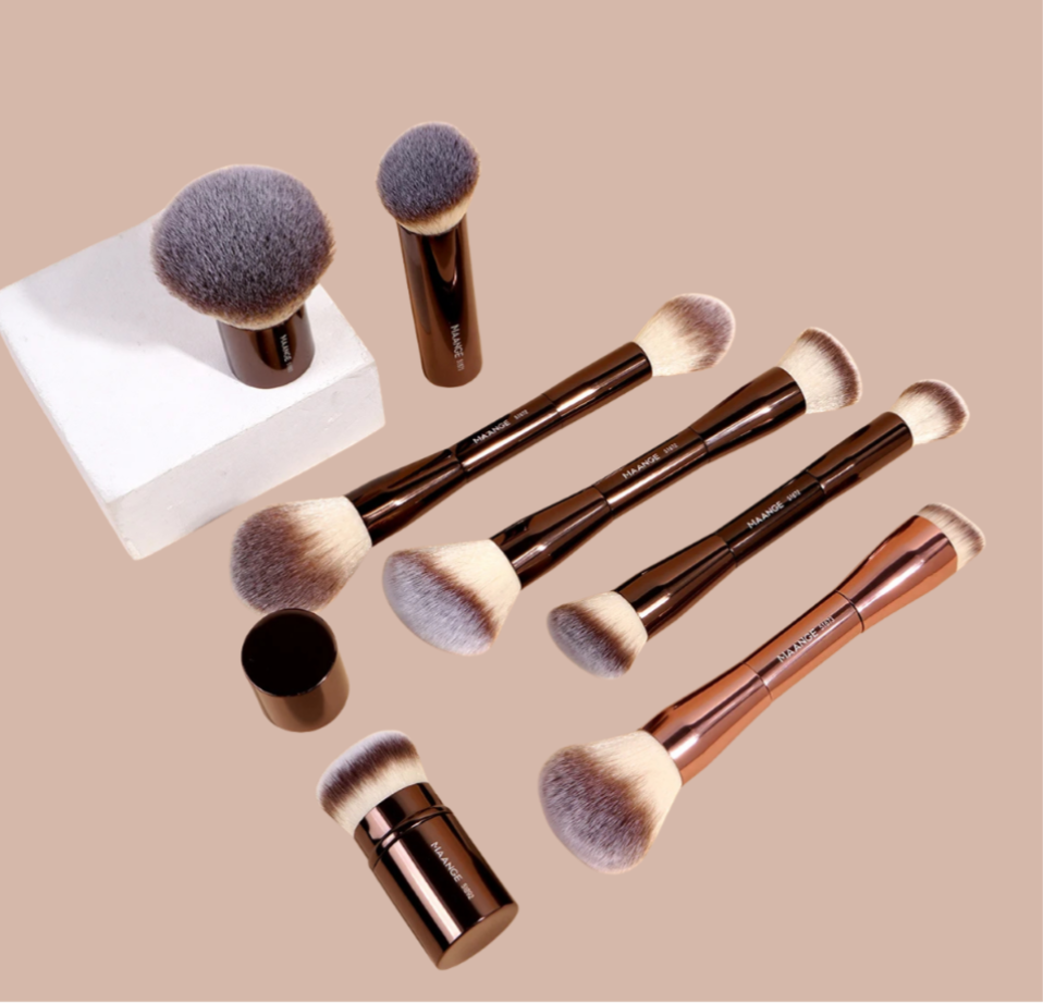 Pinceaux Maquillage Pro – Double Embout, Teint Parfait & Regard Sculpté !